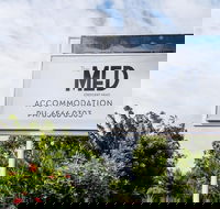 The Med Motel - Kawana Tourism