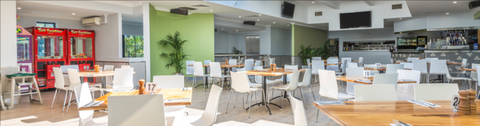 Mermaid Beach Tavern - Kawana Tourism 4