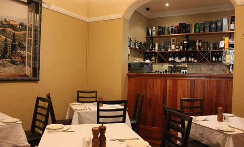 Biviano's At Windsor - Kawana Tourism 21