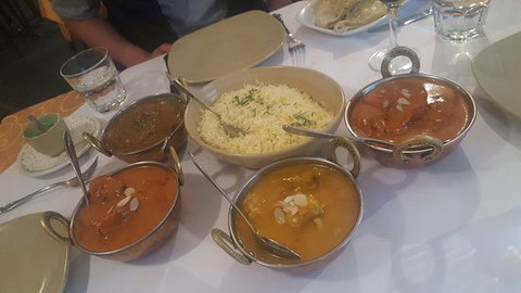 Tandoori & Curry Club - Kawana Tourism 0