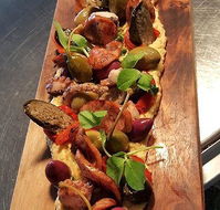 NINE 50 Restaurant  Bar