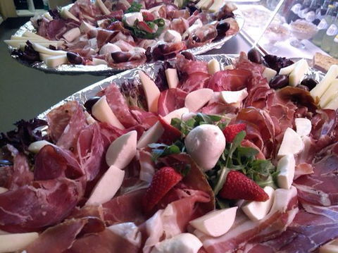 Sorriso Caffe Trattoria - Kawana Tourism 0