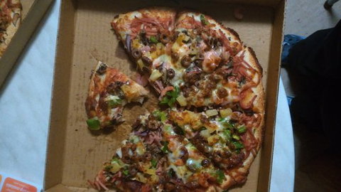 Pizza Place - Kawana Tourism 0