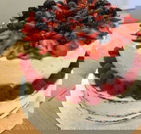 Johnny Baker's Drive-In - Kawana Tourism