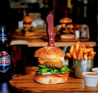 Spitfire Restaurant and Grill - Kawana Tourism