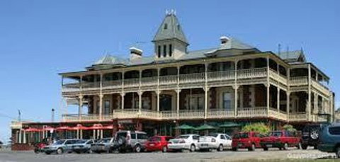 Grand Pacific Hotel Lorne - Kawana Tourism 0