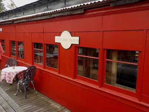 Rattling Red's Cafe - Kawana Tourism 0