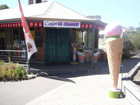 Coolas Ice Creamery - Kawana Tourism 0