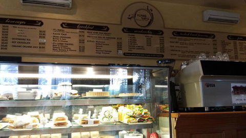 Flying Tarts Bakery And Cafe - Kawana Tourism 0
