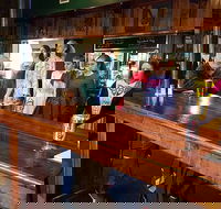 MacNamara's Irish Pub - Kawana Tourism