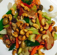 Peach Village Chinese Restaurant - Kawana Tourism