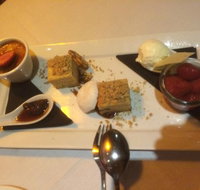 Angelo's on the Bay - Kawana Tourism