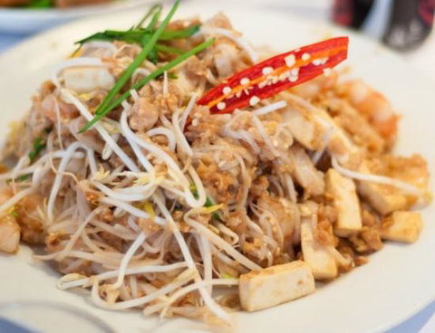 Thai On Sky - Kawana Tourism 0