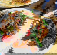 Cowboy Thai Dee Why Restaurant - Kawana Tourism