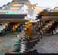 Villaggio ristorante - Kawana Tourism