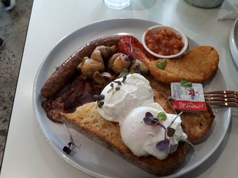 Jobel's Cafe - Kawana Tourism 0