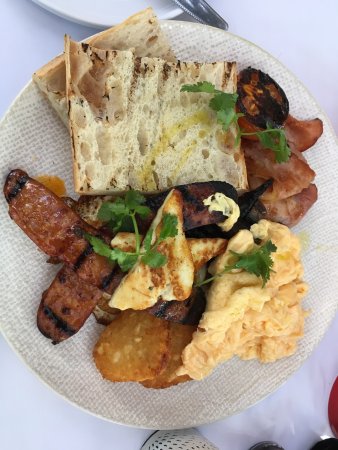 Frankie's Food Factory - Kawana Tourism 0