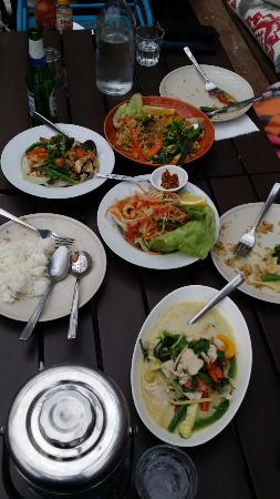 Newport Thai - Kawana Tourism 0