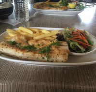 Fishermans Wharf Seafoods - Kawana Tourism