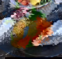 Leaf Cafe  Co - Kawana Tourism