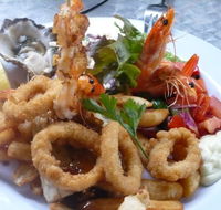 Pelican Rocks Cafe - Kawana Tourism