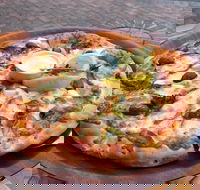 Salute Pizzeria  Restaurant - Kawana Tourism