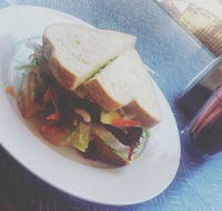 The Cafe Plaza Restaurant - Kawana Tourism