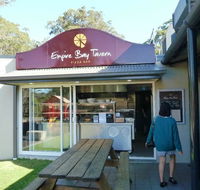 Empire Bay Tavern - Kawana Tourism