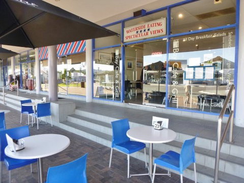 GJs Bay Cafe & Grill - Kawana Tourism 0
