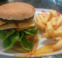 Ocean Breeze Takeaway - Kawana Tourism