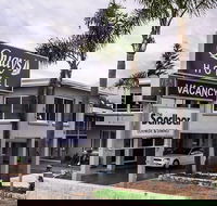 The Sandbar - Kawana Tourism