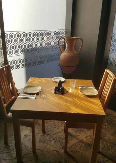 Antiquity Greek Restaurant - Kawana Tourism 3