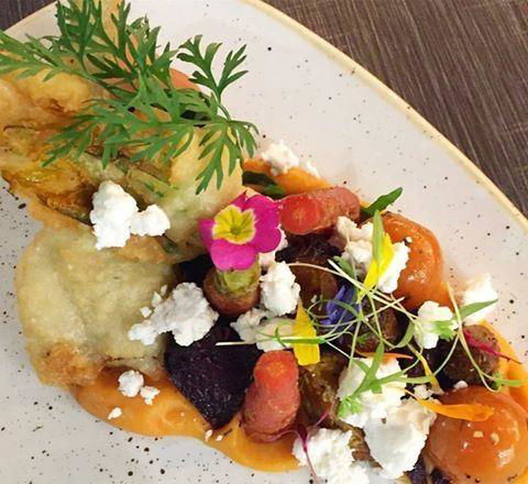Gurus Master Of Indian Cuisine - Kawana Tourism 7