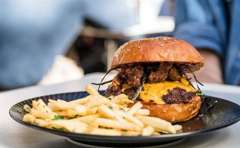 Uliveto - Kawana Tourism 9