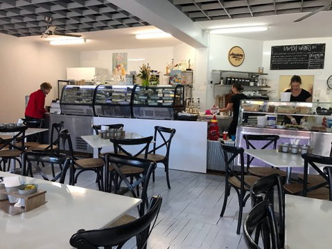 EClairs Coffe Shop - Kawana Tourism 0