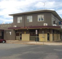 Charlies on East - Kawana Tourism