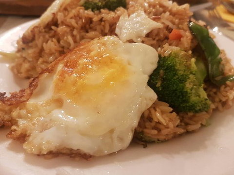 Chung Hing Chinese Restaurant - Kawana Tourism 0