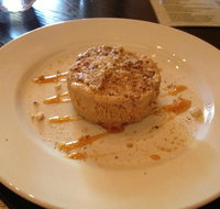 Graze Willow Tree Inn - Kawana Tourism