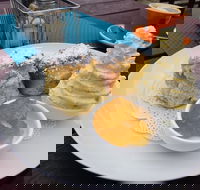 Mogo ice creamery and cafe - Kawana Tourism