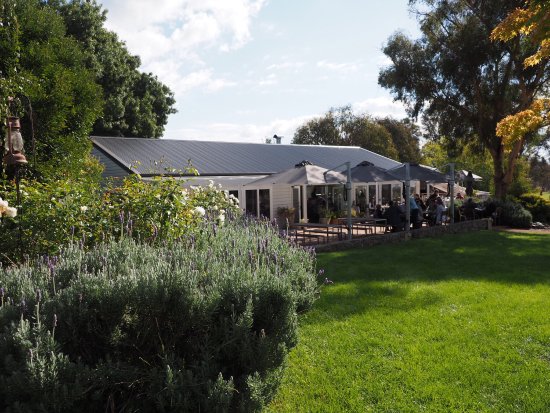 Chatsworth ACT Kawana Tourism