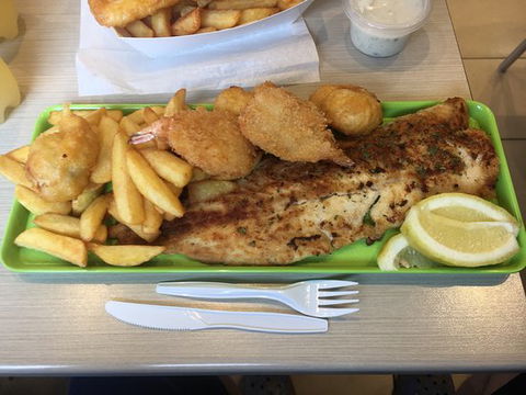 Ocean Grill On The Bay - Kawana Tourism 0