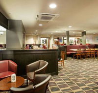 Boomerang Hotel Bistro - Kawana Tourism