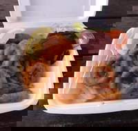 Dj's Fish 'N' Chips - Kawana Tourism