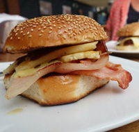 Huskisson Bakery  Cafe - Kawana Tourism