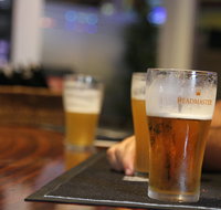 Abbotts Hotel - Kawana Tourism