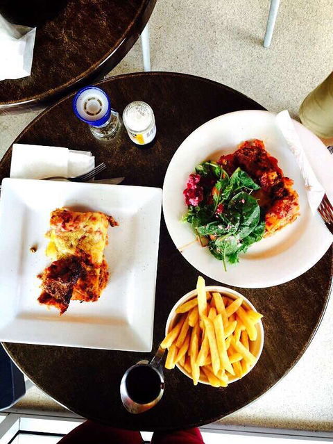 Cafe On Discovery - Kawana Tourism 0