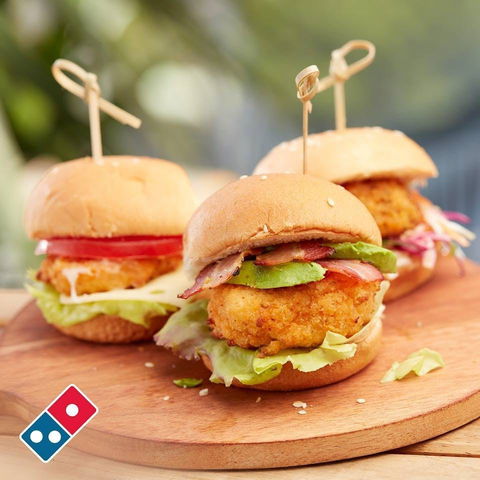 Domino's - Kawana Tourism 0