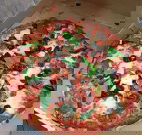 Central Hotel Bistro - Kawana Tourism