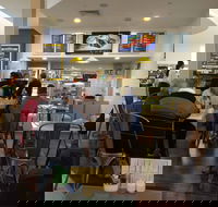 Debonair's Cafe - Kawana Tourism