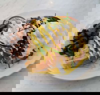 Jamaica Blue - Rockingham - Kawana Tourism